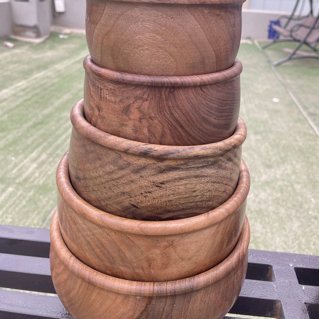 新疆和田核桃木木碗，整木制作手工艺术品