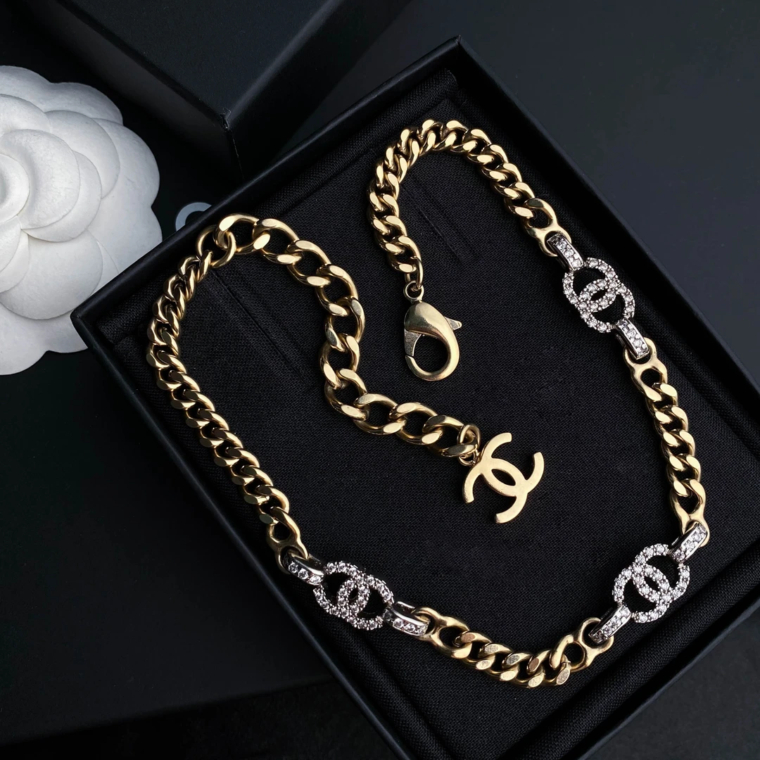 未使用 Chanel/香奈儿 经典双C 金色链条logo镶钻 项链 S5218