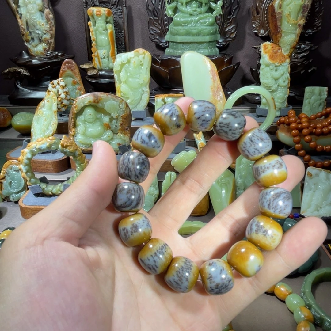 透闪石质玉手串未镶嵌