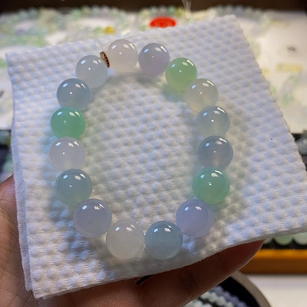 定制翡翠未镶嵌翡翠.
