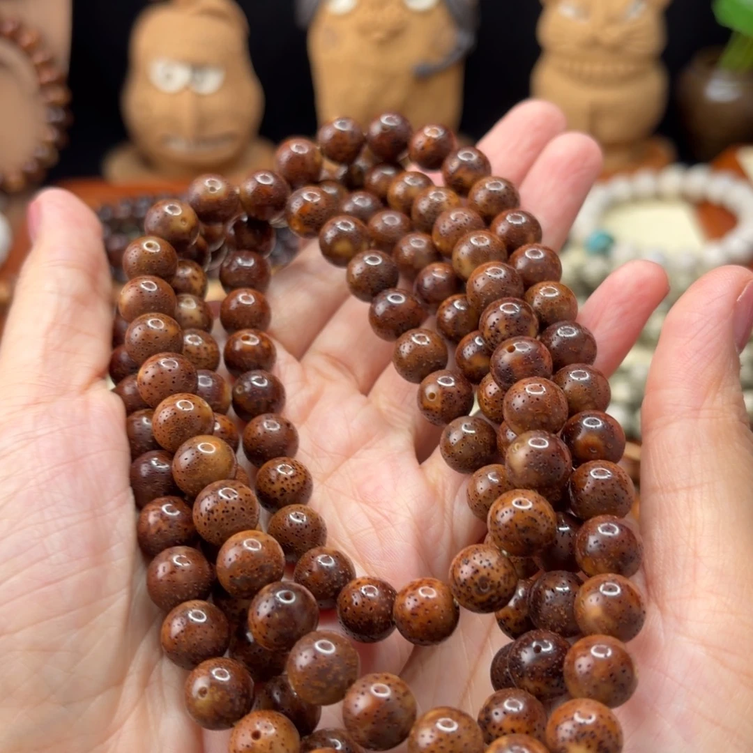 曾***牛星月菩提吊坠陈籽