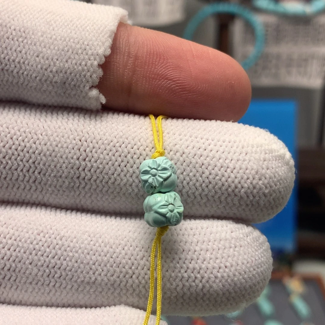 绿松石未镶嵌挂件