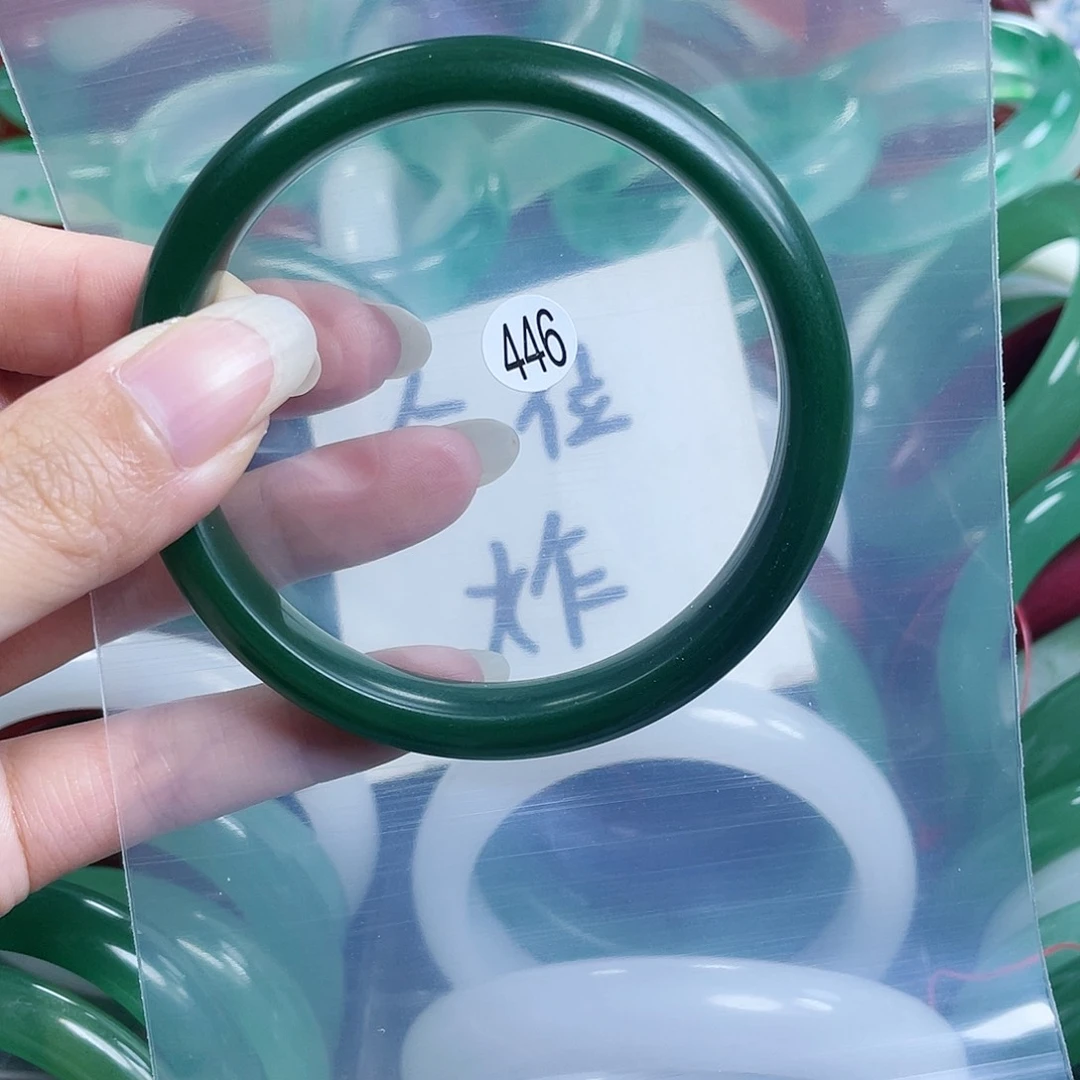 石英质玉手镯未镶嵌62