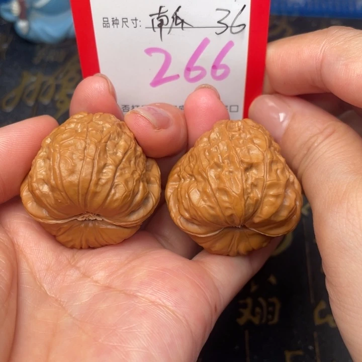 吊坠桃核文玩了吗我
