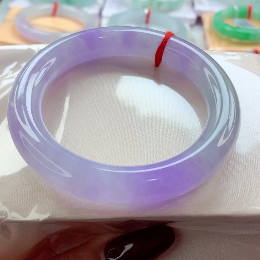 【闪购商品】翡翠手镯（圆镯）未镶嵌师妹满紫见光不死色