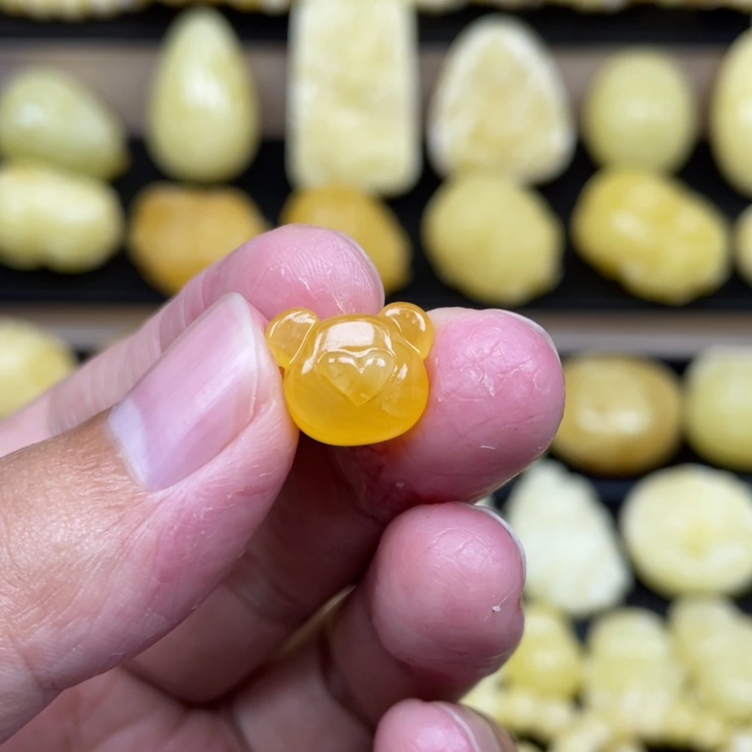 琥珀未镶嵌裸石琥珀蜜蜡