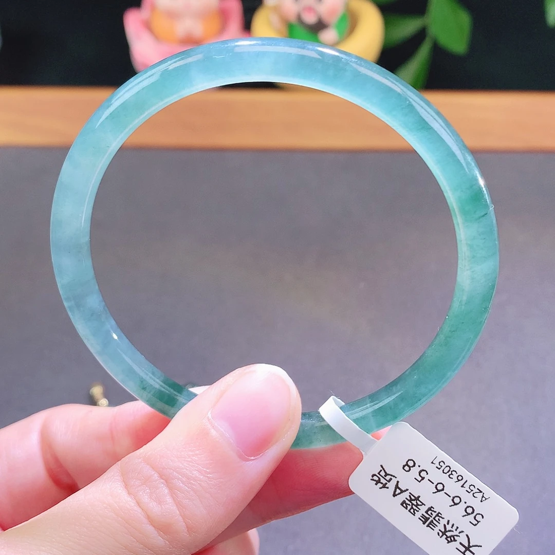 翡翠未镶嵌手镯天然翡翠