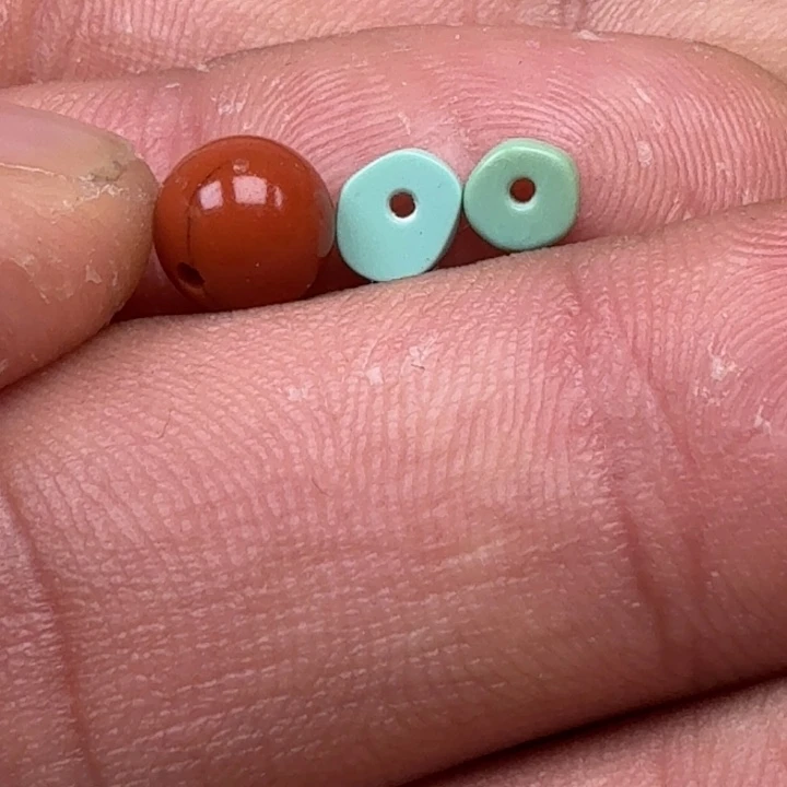 南红玛瑙未镶嵌珠宝奇石