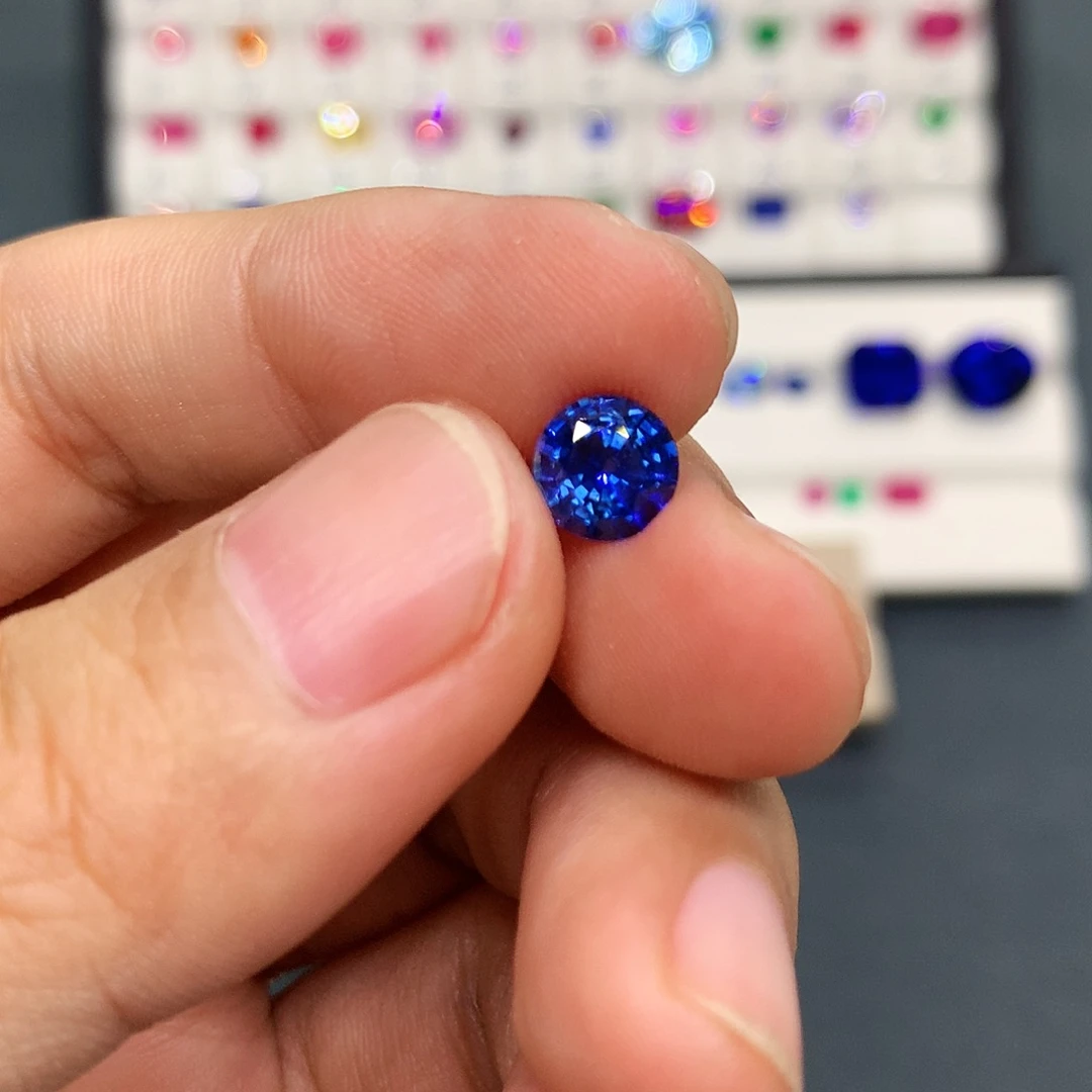 蓝宝石裸石未镶嵌じ****麻1.55克拉