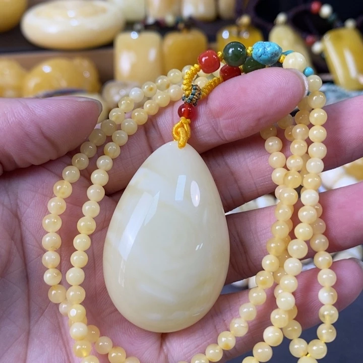 未镶嵌琥珀裸石水滴