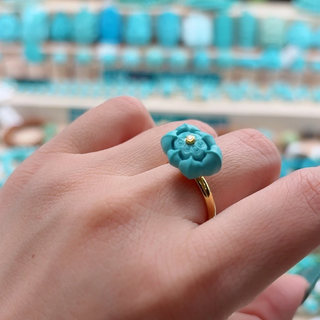 绿松石18K金镶嵌珠宝奇石