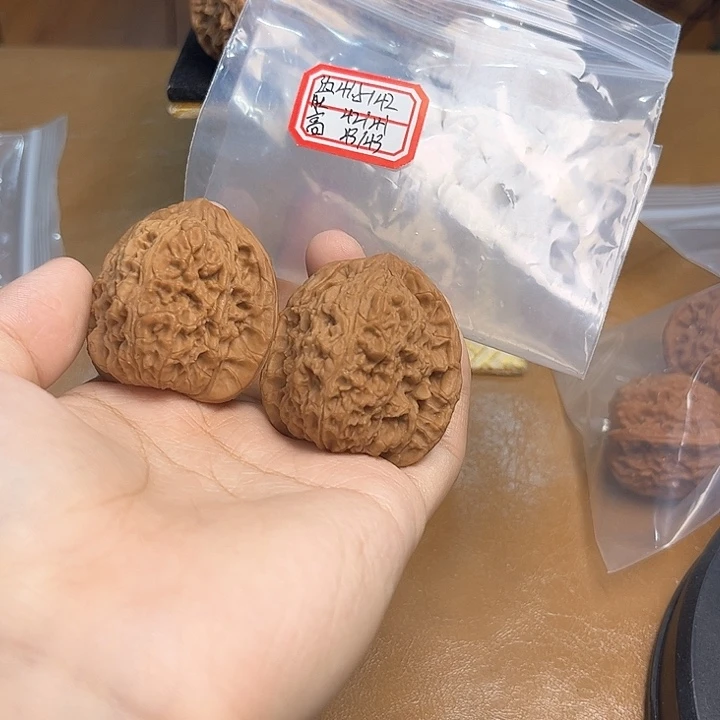 把件文玩核桃赵喜满南将石