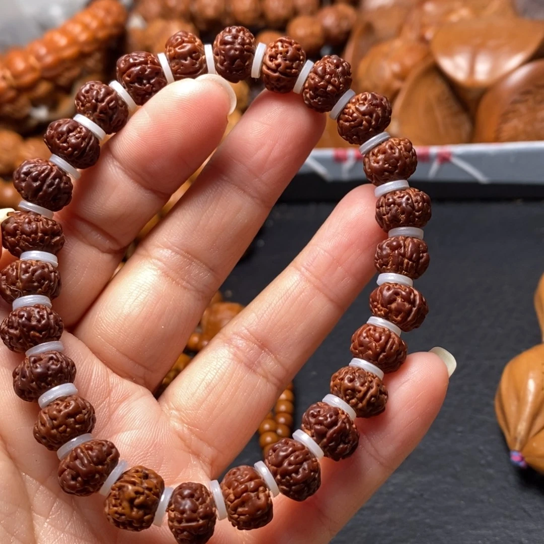 吊坠猴头核桃猴头