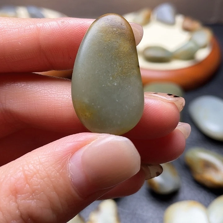 和田玉颈饰未镶嵌22