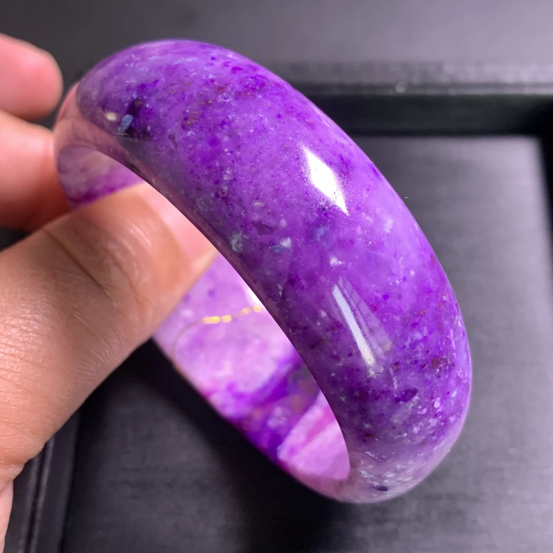 天然老料舒俱来手镯 圈口59# 21.5*8.6mm