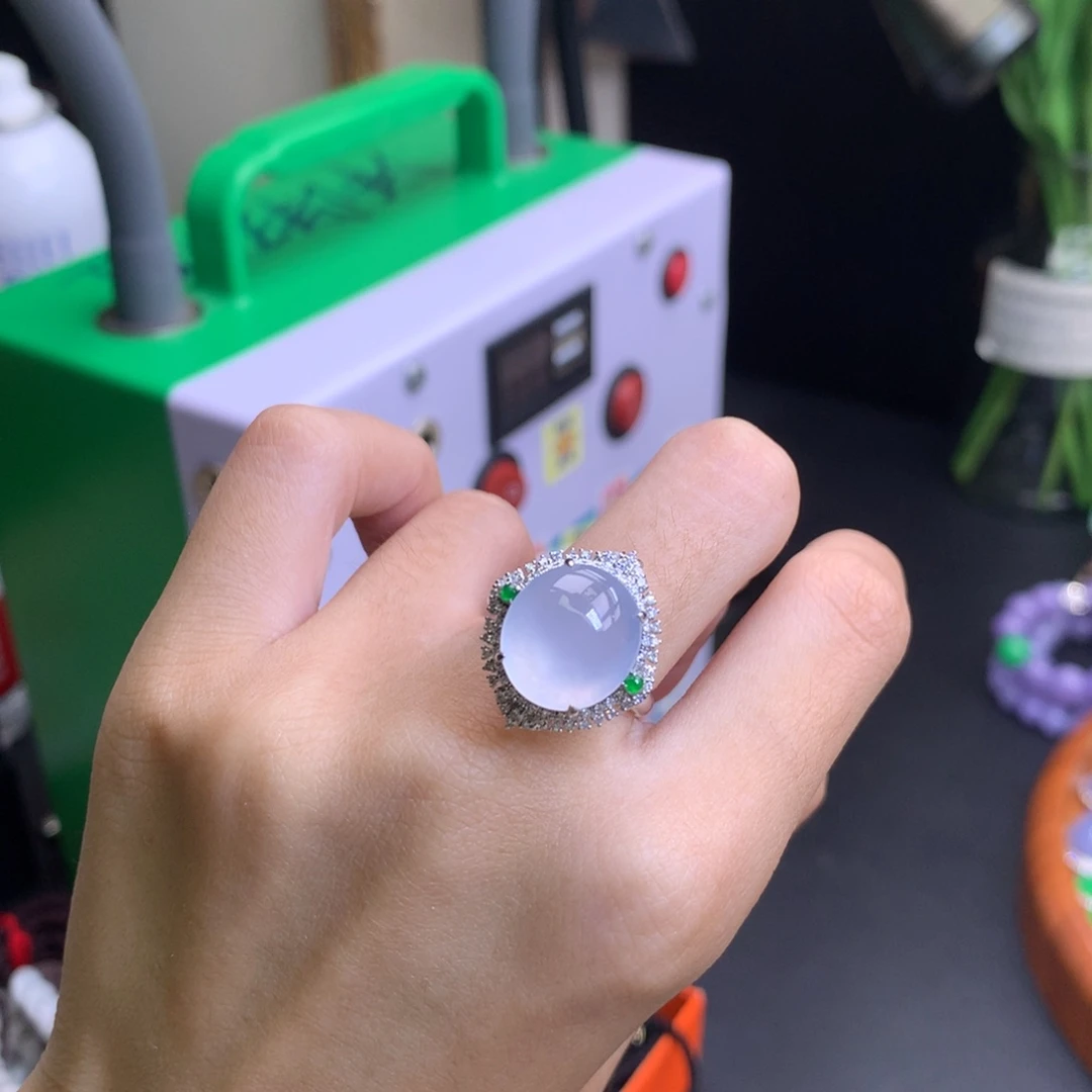 笨***宝翡翠18K金镶嵌颈饰两用款
