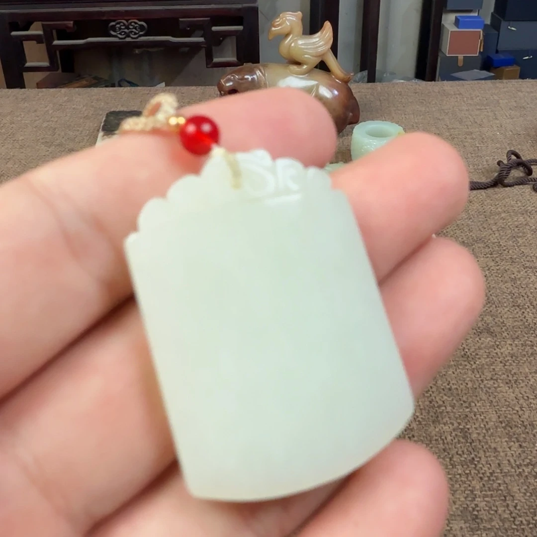 和田玉（糖玉）未镶嵌珠宝半成品田8888888