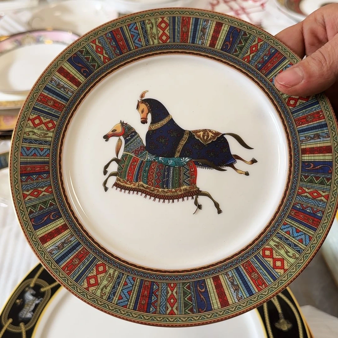 摆件陶骨瓷陶瓷餐具高温按无标价格卖