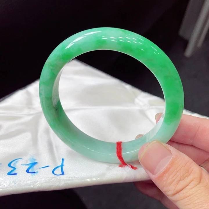 未镶嵌手镯翡翠翡翠