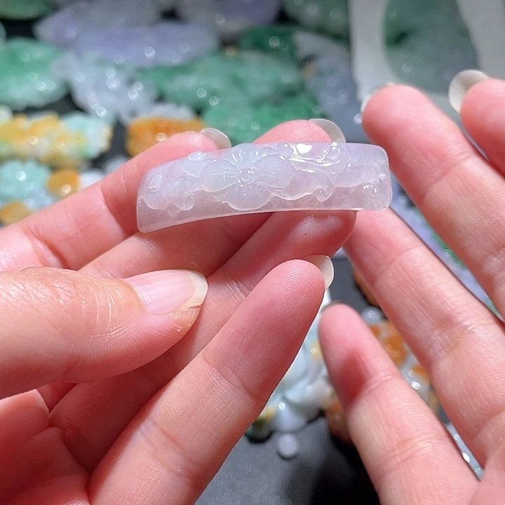 颈饰未镶嵌翡翠用****6天