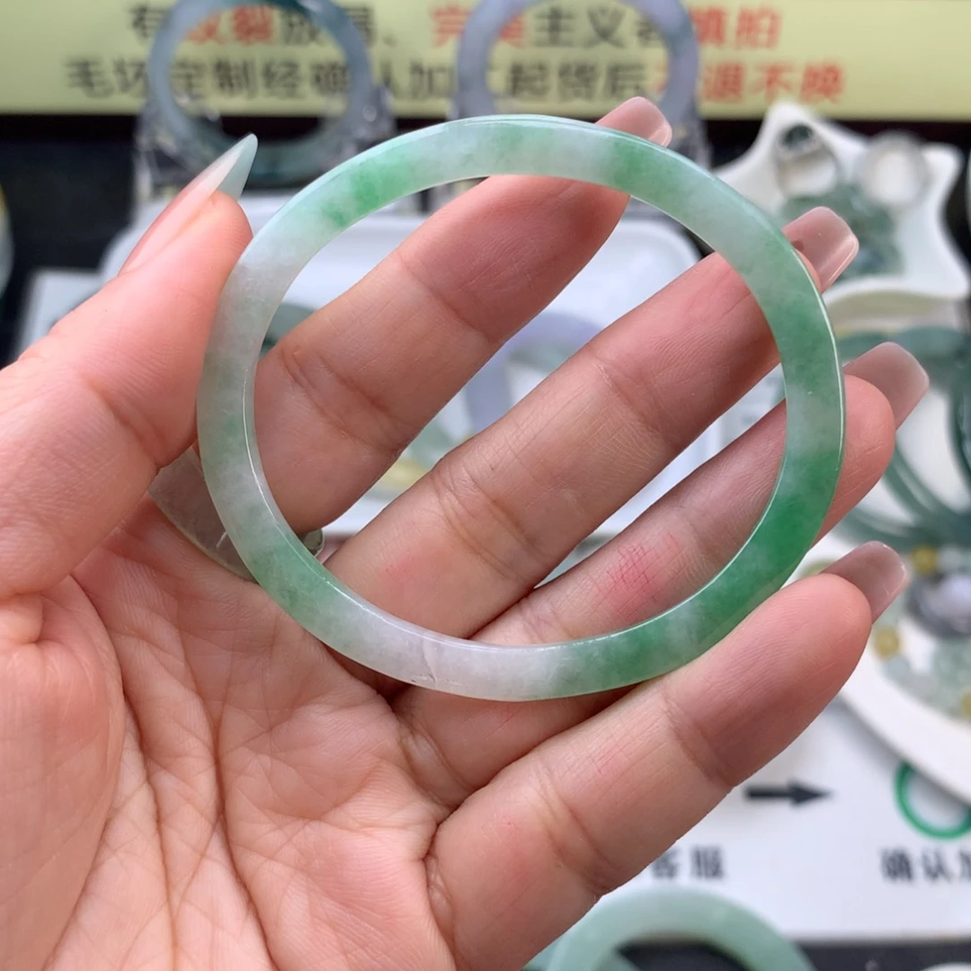 【闪购商品】未镶嵌手镯定制不退换抛光有瑕建议开口定制翡翠