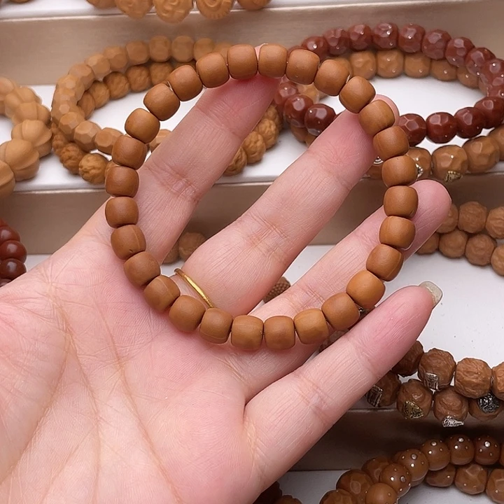 露眼颗颗漏介意勿拍8+缥缈