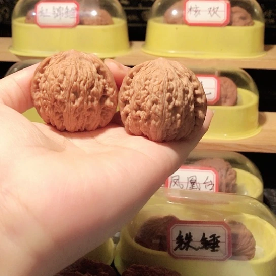 文玩核桃平谷绣球