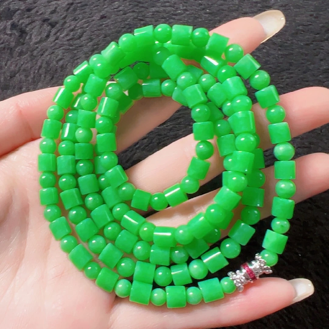 翡翠18K金镶嵌颈饰签收后24小时鉴赏期，过时不退