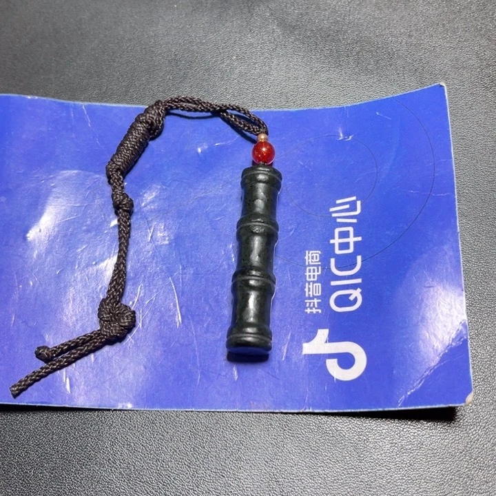 和田玉未镶嵌颈饰随**行