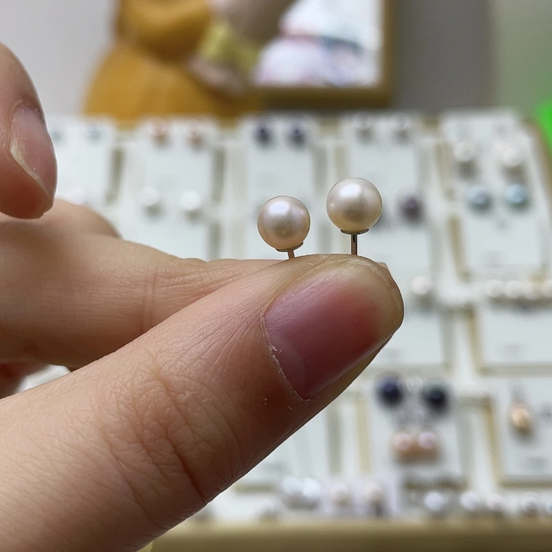 d***i淡水珍珠耳饰银S925镶嵌