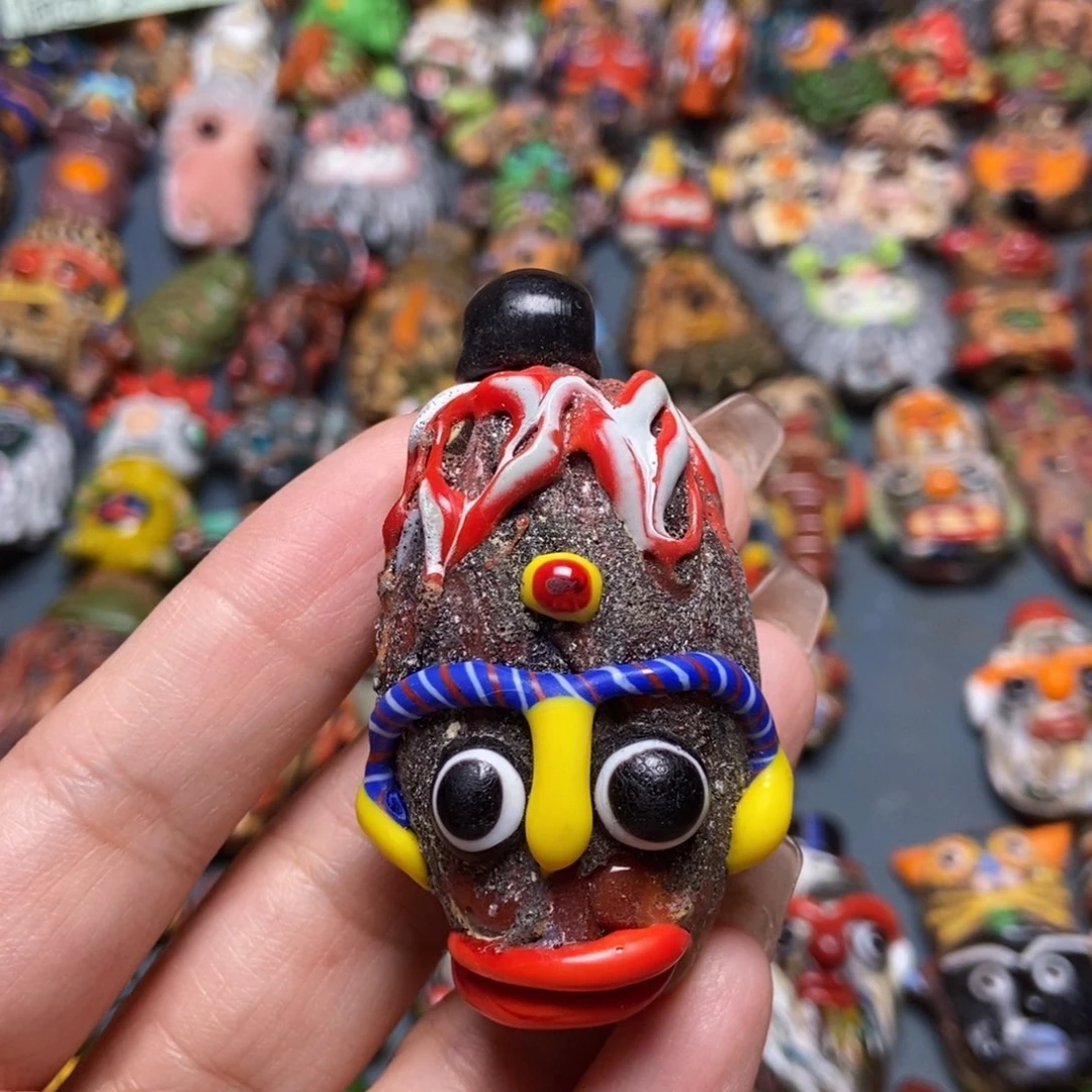 颈饰琉璃印度尼西亚黄鼻子