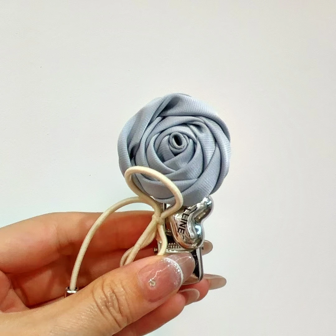 A957蓝色净版玫瑰花蝴蝶结爱心边夹