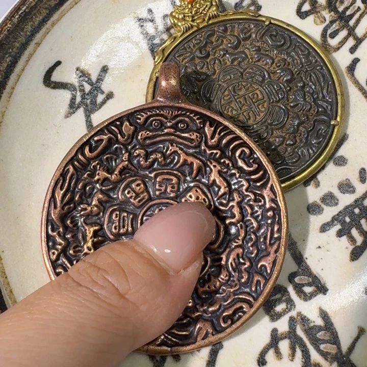 大***副瓷片瓷摆件瓷摆件