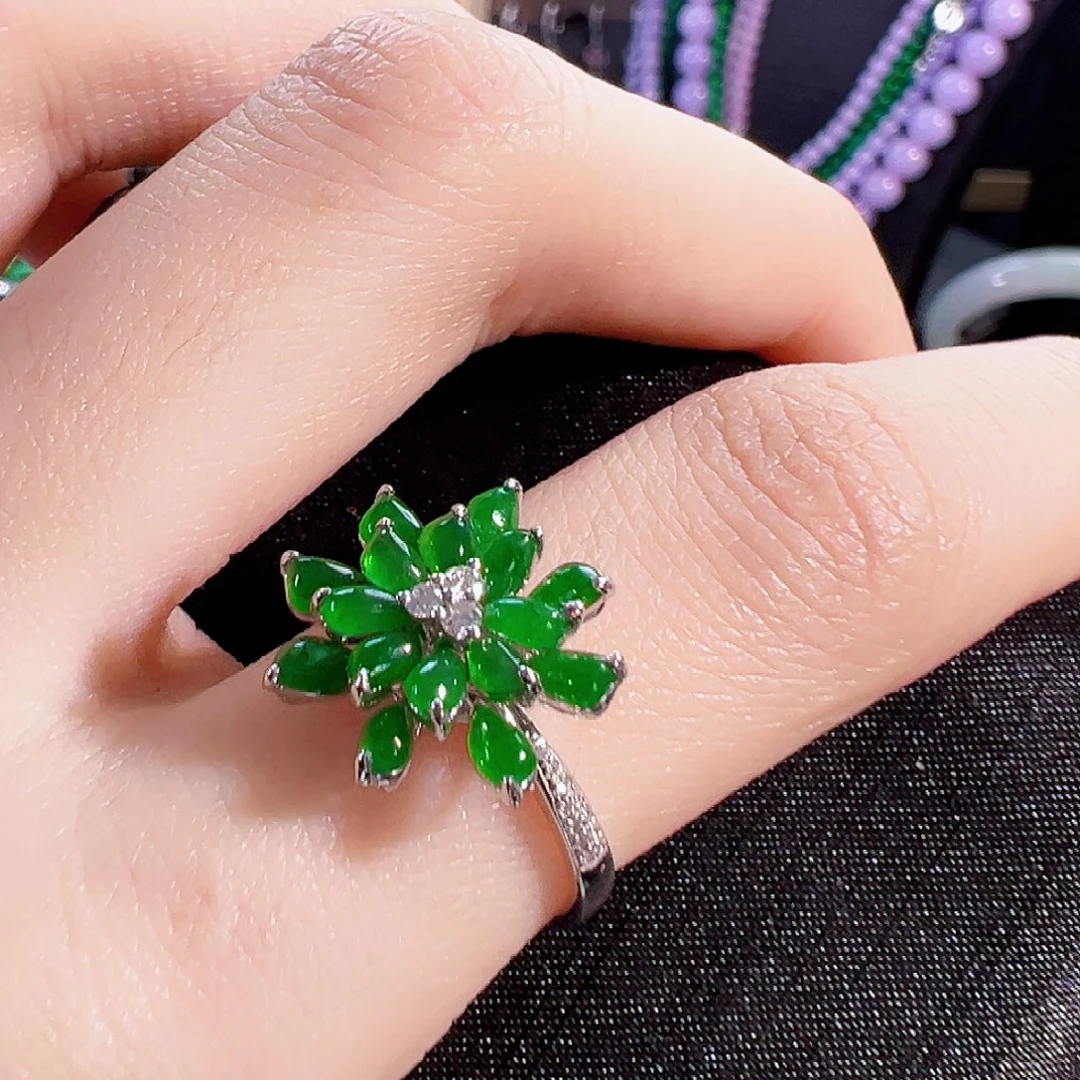 翡翠18K金镶嵌戒指签收后24小时鉴赏期