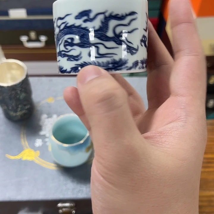 孤品茶具套装等。