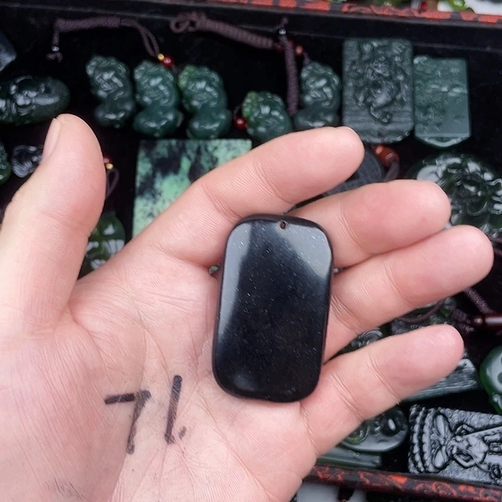 J***L蛇纹石玉未镶嵌手链