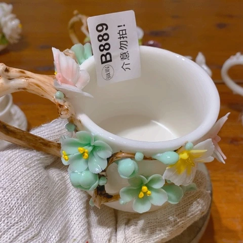 斯里兰卡咯啦咯啦咯啦咯啦咯啦