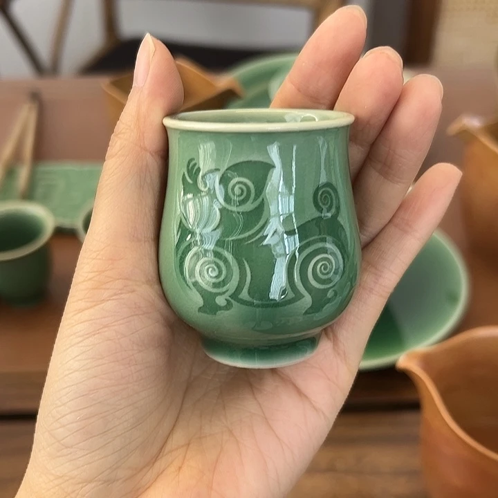 龙泉云间青瓷小米茶器