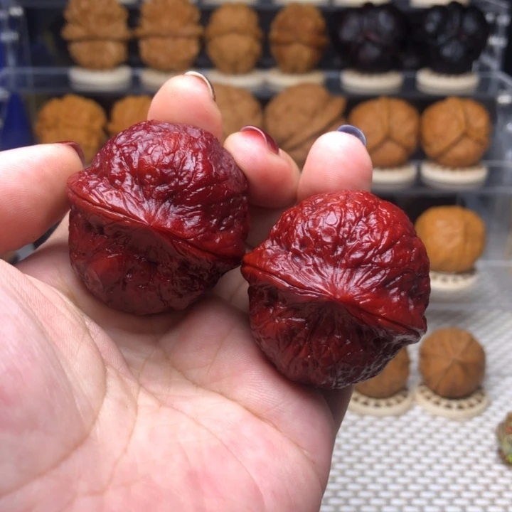 文玩核桃把件39七彩虎头元宝40尺