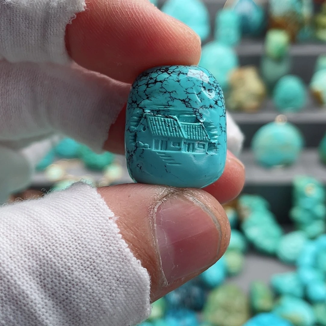 绿松石颈饰未镶嵌