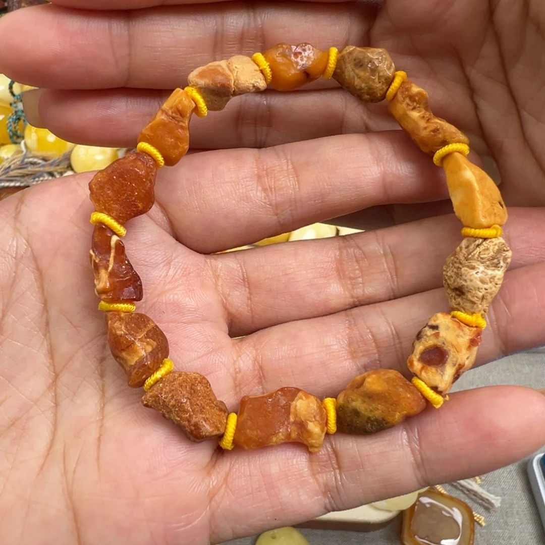 琥珀颈饰未镶嵌蜜蜡微瑕