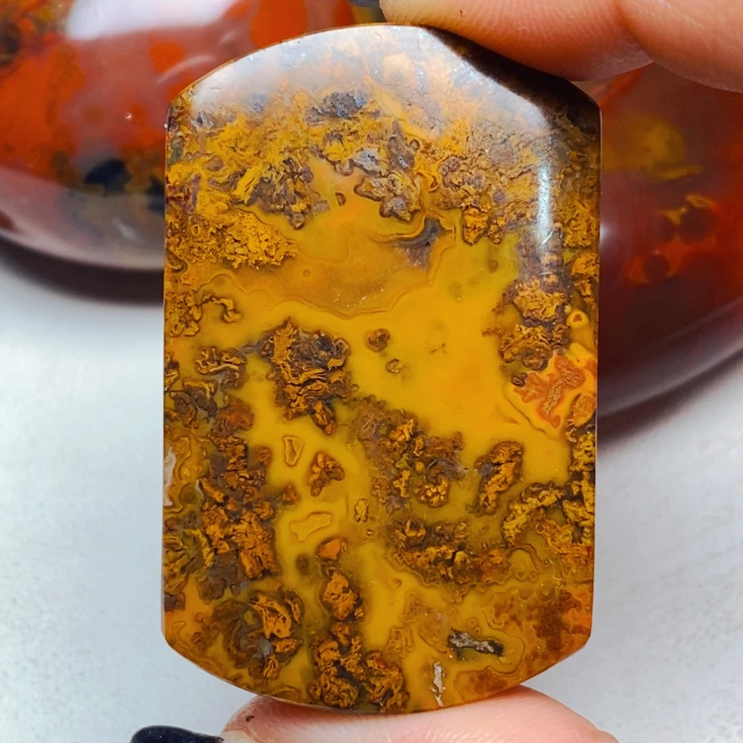 啊***对玛瑙/玉髓未镶嵌颈饰