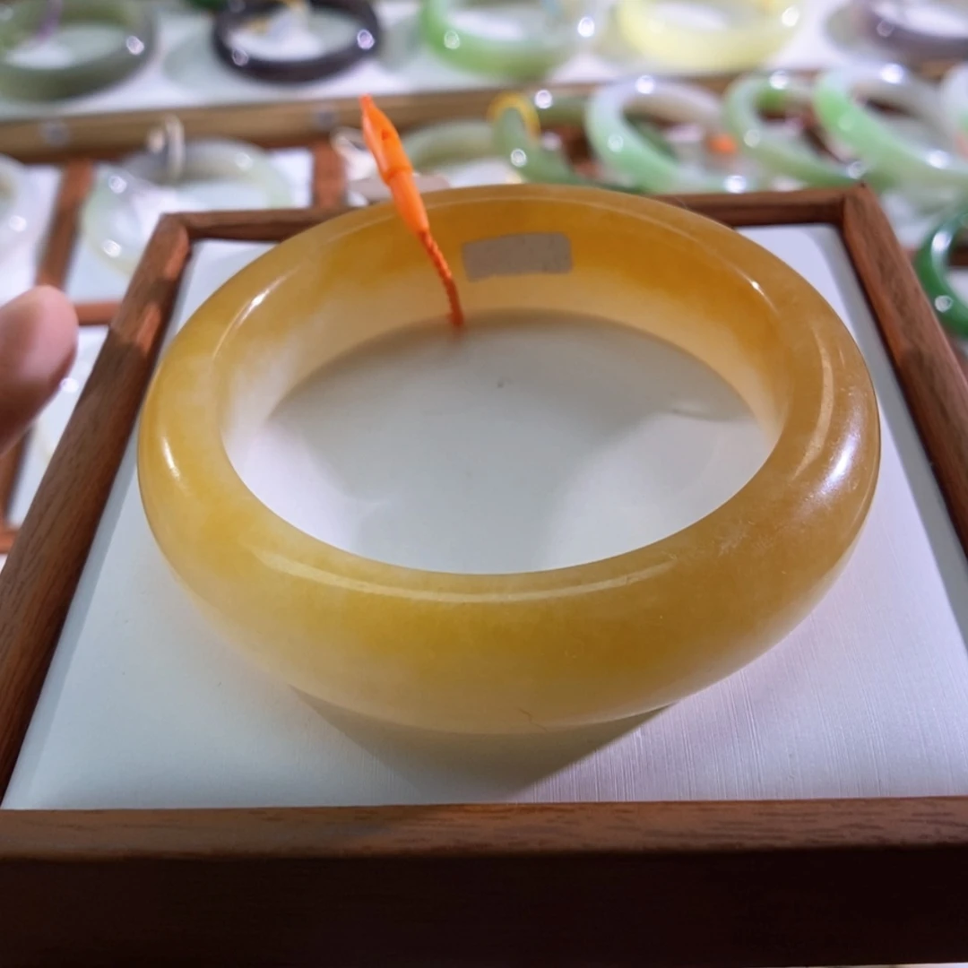 【闪购商品】未镶嵌手镯和田玉（糖玉）