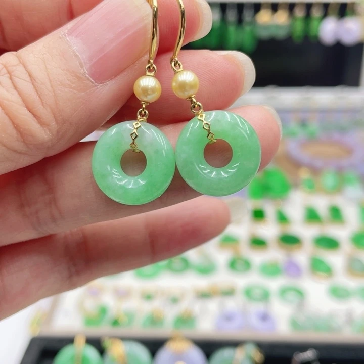 翡翠18K金镶嵌耳饰