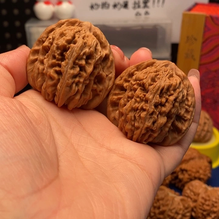 文玩核桃把件44尺大楼