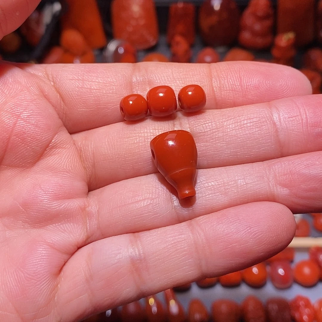 南红玛瑙未镶嵌精挑配饰套装