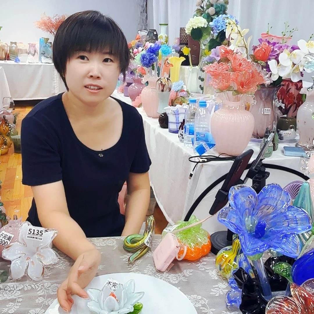 琉璃花瓶摆件艺术品