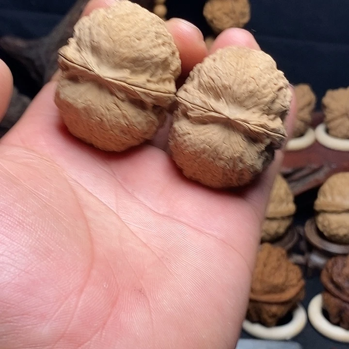 文玩核桃吊坠云南铁核桃4