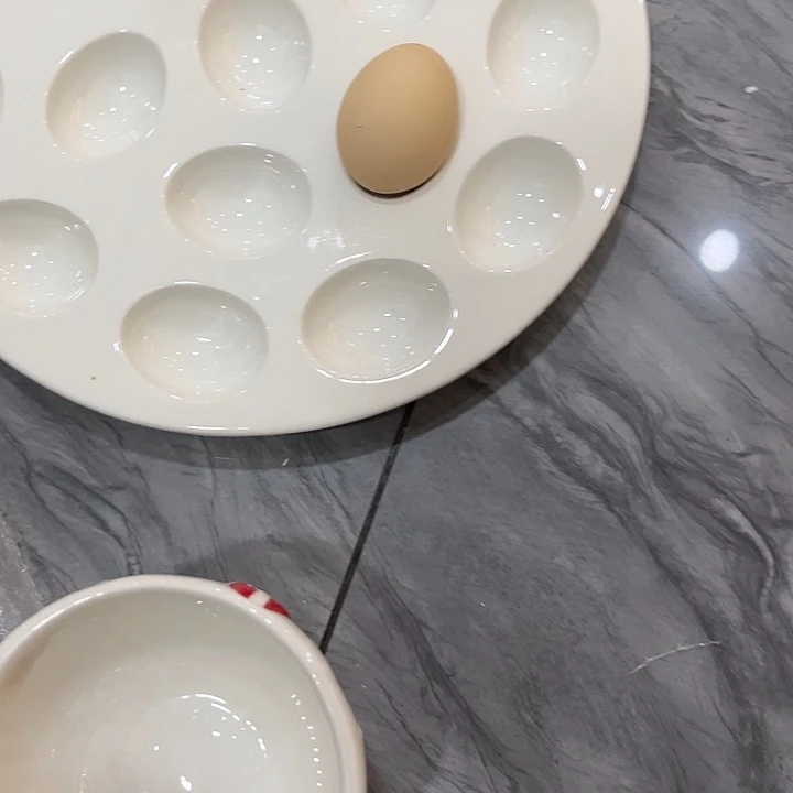 简***然9，块钱包邮 微瑕陶瓷