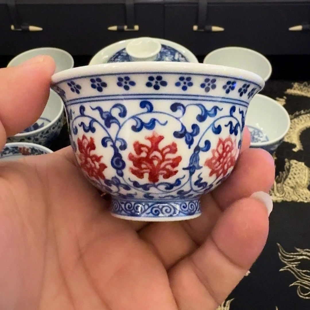 盘闪购缠枝莲釉里红压手杯